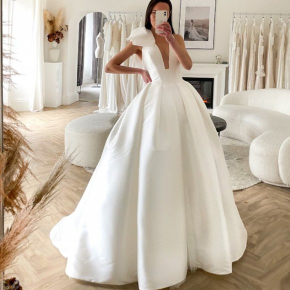 Vera Wang Margot Wedding Dress - Picture 1 of 1